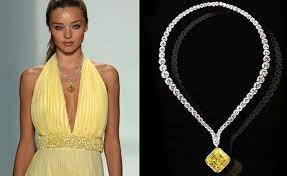 the world s 11 most expensive necklaces