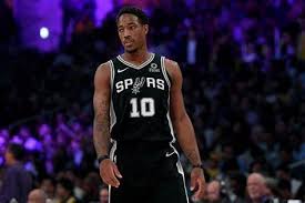 Jun 18, 2021 · demar derozan has been one of the nba's most underrated stars throughout the vast majority of his nba career with the toronto raptors and san antonio spurs.now, he's set to hit the nba free agency market and quite a few teams could come calling. Demar Derozan On His Experiences With White Privilege