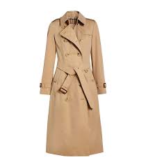 15 Best Trench Coats For Women To 2023