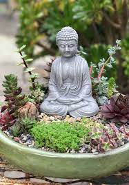 10 Creative And Calm Zen Gardens For