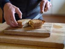How do you make a Gordon Ramsay grilled cheese sandwich?