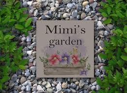 Mimi Garden Stone Flower Garden Tile