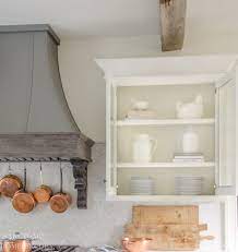 how to style gl kitchen cabinets