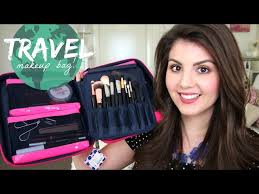 what s in my travel makeup bag