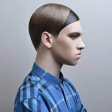 В этом непременно поможет большое разнообразие современных стрижек для мужчин на средние и короткие волосы. Modnye Muzhskie Strizhki Foto 2021 2022 Korotkie Strizhki Dlya Muzhchin Foto Idei
