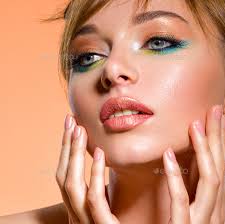 green color makeup stylish makeup
