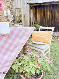 Garden Party Table Setting Ideas For