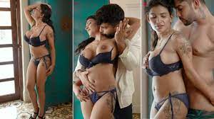 reshmi huge boobs pressed and pussy rubbing porn video - UncutFun.Com