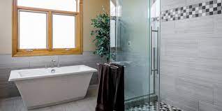 how long does a bathroom remodel in des