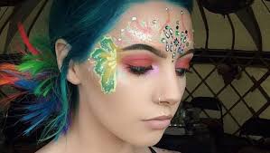 mermaid makeup and hair is the newest