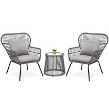 outdoor wicker w 2 chairs cushions