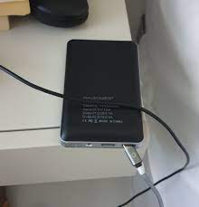 But with the message apparently having no effect it might be time to really hammer it home. Asked My Gf To Plug In The Battery Pack Once She Finished Charging Her Phone Album On Imgur
