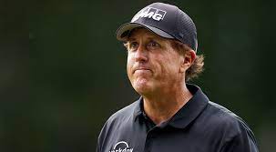 Phil Mickelson begins golf life after ...