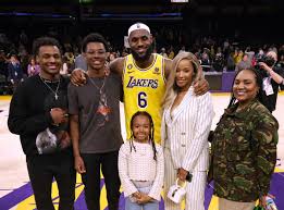 lebron s youngest son bryce makes