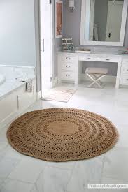 the round jute rug that looks good