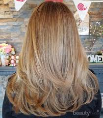Potongan rambut layer gampang( tutorial gunting rambut shaggy simple). Bakal Jadi Trend Siap Siap Coba Potongan Rambut Panjang Ini Di Tahun 2020