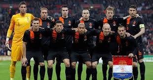 Nederlands nationaal voetbalelftal) represents the netherlands in association football and is controlled by the royal dutch football association. Netherlands Football Team Latest News Transfers Pictures Video Opinion Mirror Football