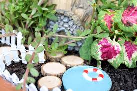Fairy Garden With A Pool Resin Crafts