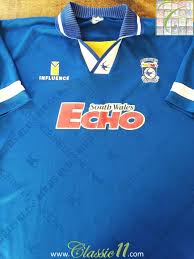 Cardiff city football club (bahasa wales: Cardiff City Home Camiseta De Futbol 1995 1996 Sponsored By South Wales Echo