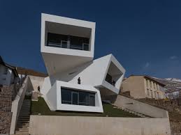 cantilevers gravity defying