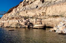 Bodies surfacing in Lake Mead recall ...