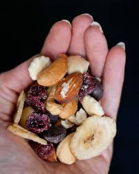 Healthy Trail Mix Recipe - A Sweet and Salty Snack | NeighborFood