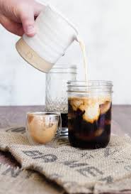how to make an iced latte at home