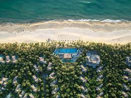 Гостиницы рядом с Пляжем Чайна Бич в Дананге: низкие цены 2024 на отели с  фото и отзывами