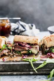 steak sandwich caramelized onions