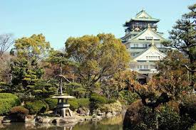 The construction of osaka castle (������, ōsakajō) started in 1583 on the former site of the ishiyama honganji temple, which had been destroyed by oda nobunaga thirteen years earlier. Osaka Castle Park Gaijinpot Travel