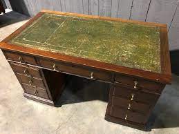 A leather top desk is a classic and sophisticated look for any office, home, or library. Mahogany English Desk With Drawers With Green Leather Top Desks Items By Category European Antiques Decorative