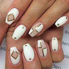 Gray and white nail designs