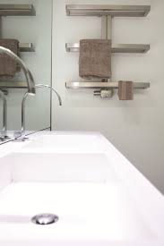 Der transparente electric heizung badezimmer thermoglance ist eine ideale lösung für wohnräume, in denen ein anschluss an die. Futuristische Design Heizkorper Bad Moderne Edelstahl Heizkorper Fur Stil