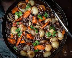 slow cooked braised brisket in red wine