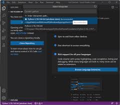 python in vscode running and debugging
