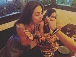 Photo Malaika Arora Rings In Her 45th Birthday With A Sweet