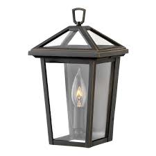 Outdoor Wall Light In Oil Rubbed Bronze