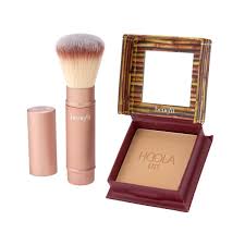 benefit cosmetics hoola bronzer and