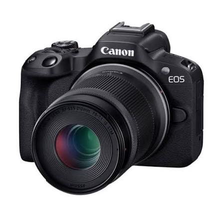 Cámara Mirrorless EOS R50 + Lente RF S 18-45mm f/4.5-6.3 IS STM