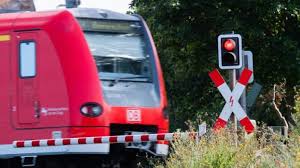 The latest tweets from @bahnstreik Verkehr Leipzig Bahnstreik In Sachsen Zahlreiche Zuge Fallen Aus Wirtschaft Sz De
