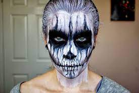 25 of the scariest makeup ideas for