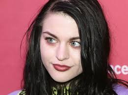 We hope you enjoy our growing collection of hd images to use as a. Frances Bean Cobain On Father Kurt Cobain S Musical Legacy I Don T Really Like Nirvana That Much The Independent The Independent