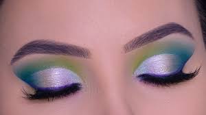 green and blue cut crease eye makeup