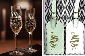 enement gift ideas for couples