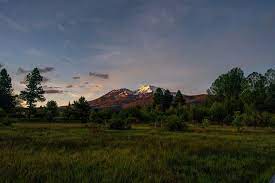 Mount Shasta Camping & Glamping - Hotel Near Mt. Shasta