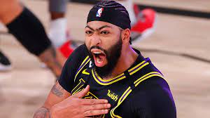 Anthony davis sat down for his media session friday with his head down and hoodie pulled over it, preparing to answer questions about his groin injury while fidgeting with his cell. Lakers Anthony Davis To Make Long Awaited Return Against Mavericks
