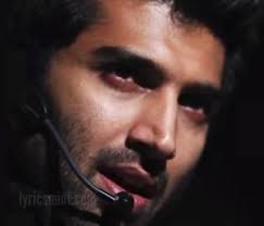 Sun Raha Hai lyrics from Aashiqui 2: Lead actor Aditya Roy Kapur who is playing a musician, will be seen performing this song on the stage in the film. - adityaroykapur