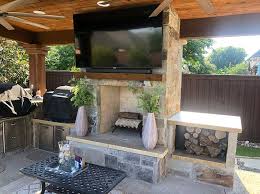 outdoor fireplaces kitchens