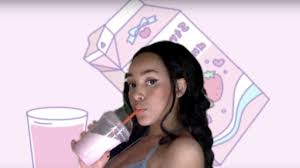 A milkshake duck is a person (or thing) who becomes extremely popular on the internet for some positive reason, but as their popularity takes off and people dig into. Doja Cat And A Lesson In Modern Problematic Faves And Milkshake Ducks Polygon