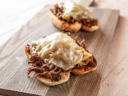 slow cooker drip beef sandwiches recipe